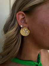 Load image into Gallery viewer, Sully Oyster Pearl Stud Earrings