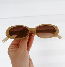 Load image into Gallery viewer, Palm Springs Oval Sunglasses