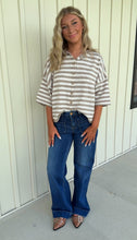 Load image into Gallery viewer, Morgan High Rise Patch Pocket Wide Leg Jeans