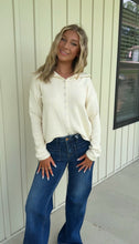 Load image into Gallery viewer, Olivia Classic Button Up Knit Cardigan - Cream