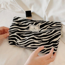 Load image into Gallery viewer, Animal Print Travel Pouches