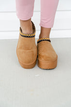 Load image into Gallery viewer, Cozy Camel Platform Slippers
