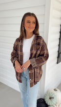 Load image into Gallery viewer, Nelly Button Up Flannel
