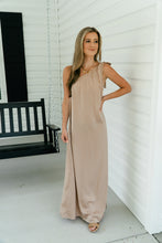 Load image into Gallery viewer, Champagne Spritz Maxi Dress
