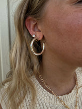 Load image into Gallery viewer, Lola Silver Hoop Earrings
