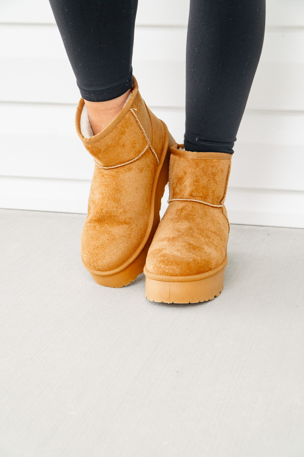Mini Platform Fur Boots