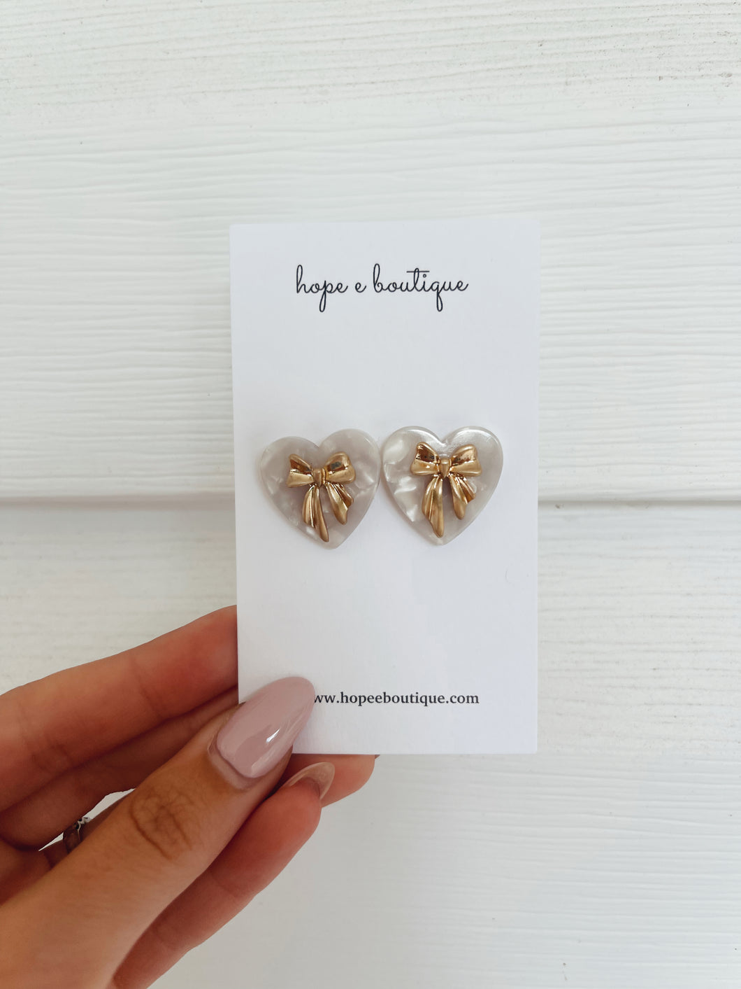 Cecilia Bow & Pearl Heart Studs