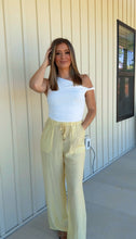 Load image into Gallery viewer, Ella Wide Leg Woven Pants - Yellow
