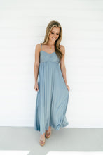 Load image into Gallery viewer, Ocean Oasis Pleated Midi Dress
