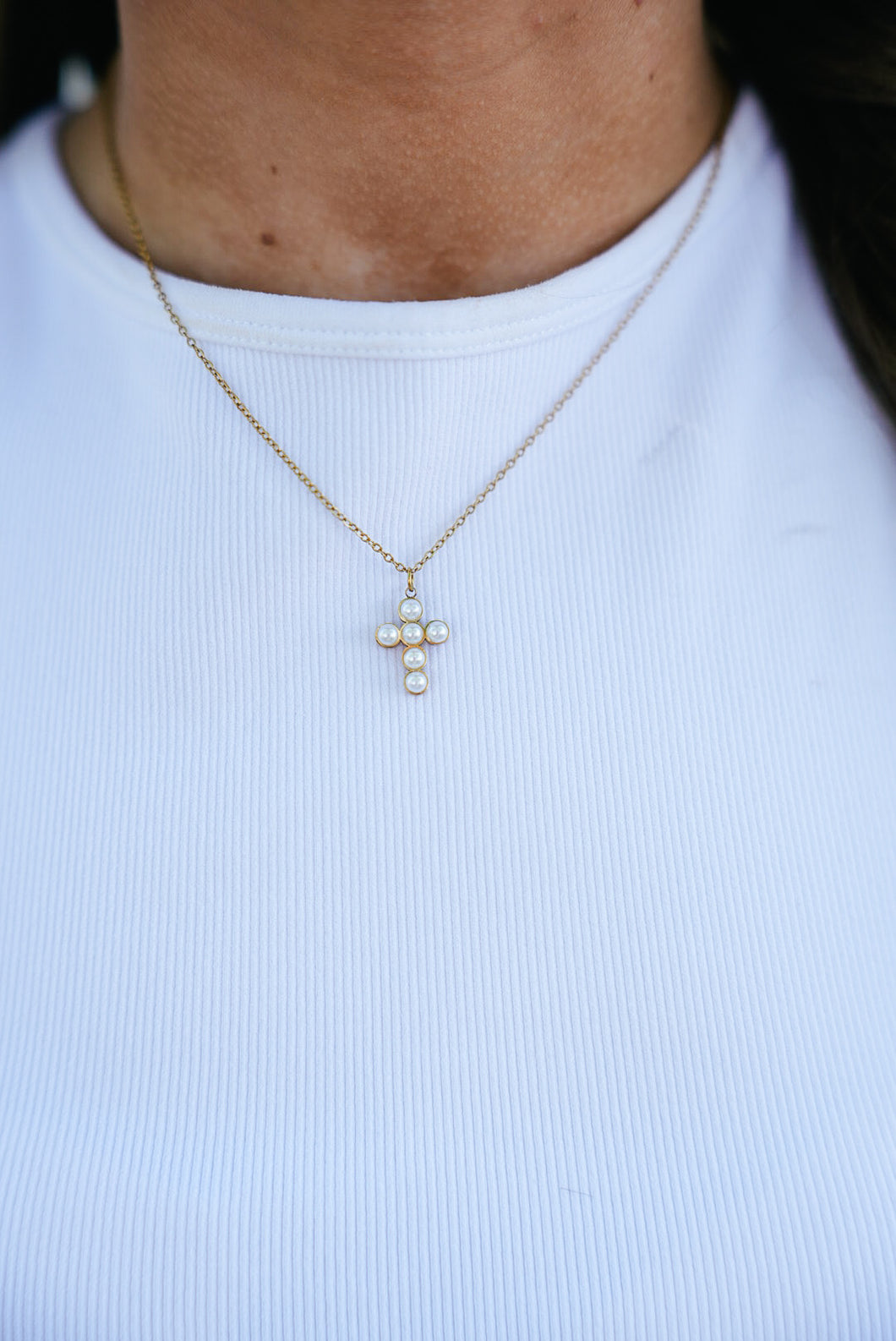 Amelia Mini Pearl Necklace