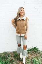 Load image into Gallery viewer, Avery Tan Sherpa Vest
