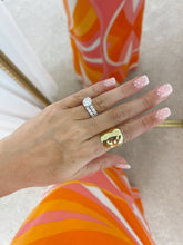 Load image into Gallery viewer, Valerie Hammered Front Ring
