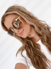 Load image into Gallery viewer, 30A Glittered Square Sunglasses
