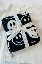 Load image into Gallery viewer, Smiley Blanket - Black
