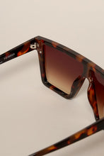 Load image into Gallery viewer, Sabrina Square Frame Sunglasses
